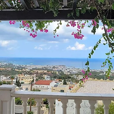 Private Sea View Apartment *