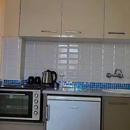 Private Sea View Apartment *